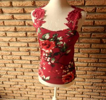 (55)- top femme t.38 rouge - shein - disponible aux enchères