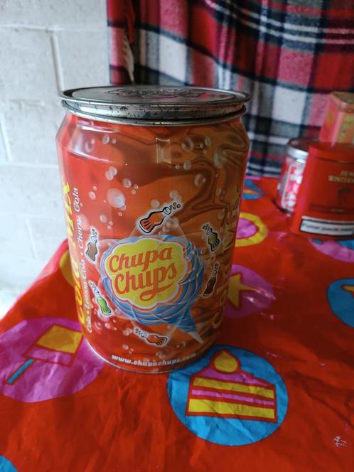 A vendre 2 boîtes en métal, Verzamelen, Blikken, Gebruikt, Overige, Overige merken, Ophalen