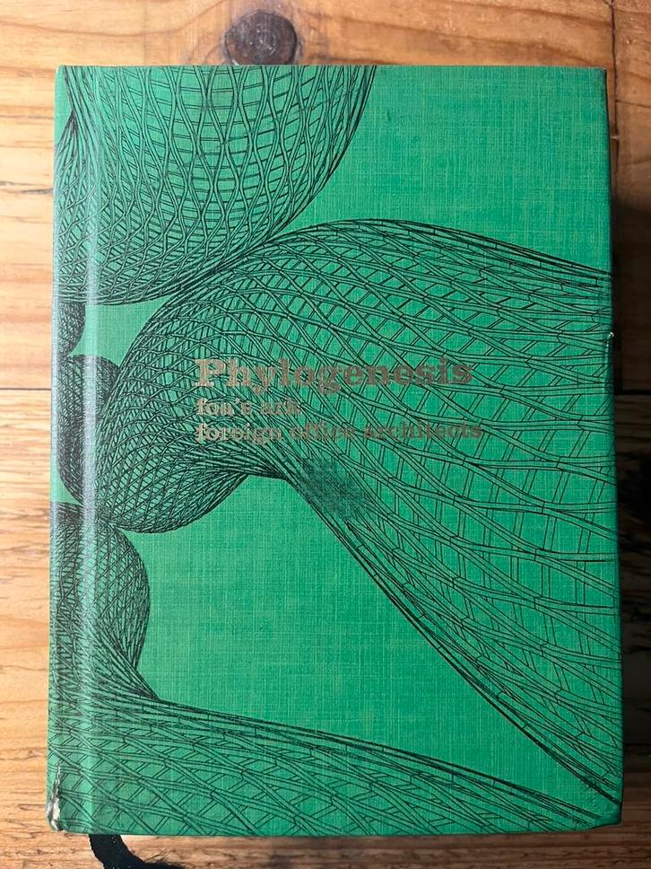 Architectuurboek architecture Phylogenesis: FAO's Ark, Boeken, Overige Boeken, Zo goed als nieuw, Ophalen of Verzenden