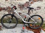 Witte kinderfiets BTWIN - Rockrider 300 - 24" (8-12 jaar), Fietsen en Brommers, Fietsen | Kinderfietsjes, Ophalen, Gebruikt, 16 tot 20 inch