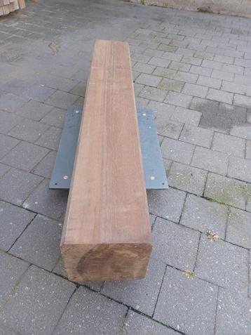 Azobe balk beschikbaar voor biedingen