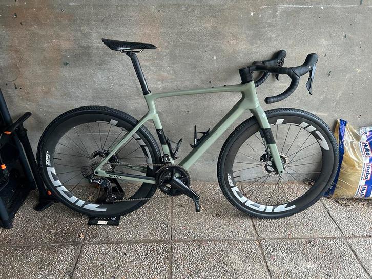 Scott addict gravel medium, Fietsen en Brommers, Fietsen | Racefietsen, Zo goed als nieuw, Ophalen