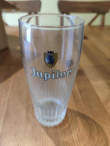 Verre Jupiler 50 cl beschikbaar voor biedingen