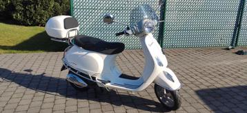 Vespa LX Piaggio 125 i.e. wit beschikbaar voor biedingen