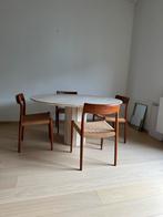 Set of 4 dining chairs ‘model 77’ by Niels O. Møller Denmark, Huis en Inrichting, Ophalen, Gebruikt, Bruin, Hout