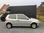 Volkswagen Polo 1.4i Benzine  1 Jaar garantie !, Gebruikt, Zwart, 4 cilinders, 923 kg