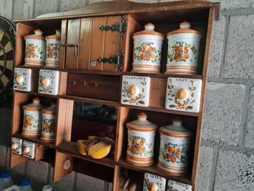 Vintage Kruidenkastje. Kruidenrekje beschikbaar voor biedingen