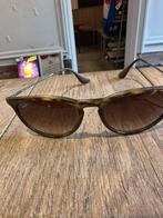 Rayban zonnebril made in Italy, Handtassen en Accessoires, Zonnebrillen en Brillen | Dames, Gebruikt, Zonnebril, Bruin, Info@ban.g