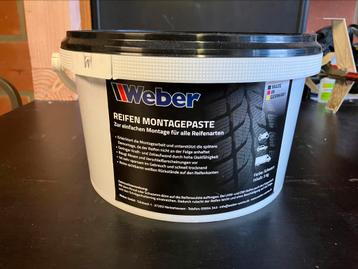 Montagepasta beschikbaar voor biedingen