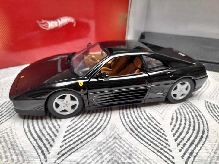 Ferrari 1/18., Hobby en Vrije tijd, Modelauto's | 1:18, Hot Wheels, Ophalen of Verzenden