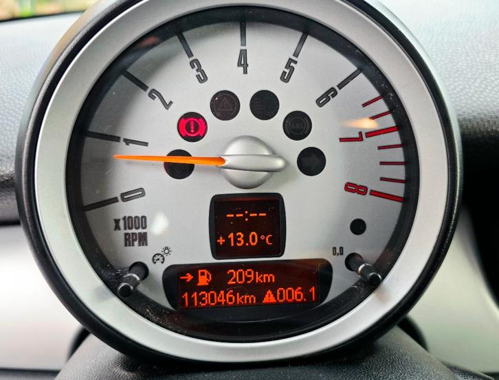 Mini Cooper Pepper 113.000 Km, Auto's, Mini, Particulier, Cooper, Airbags, Airconditioning, Alarm, Bluetooth, Boordcomputer, Centrale vergrendeling