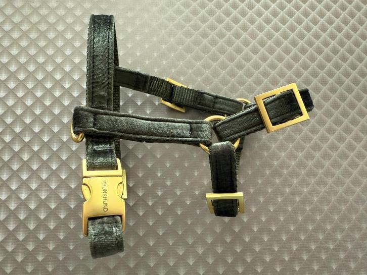 Moss harnas Prunkhund (maat S), Dieren en Toebehoren, Honden-accessoires, Nieuw, Ophalen of Verzenden