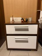 Nachtkastje istikbal, Huis en Inrichting, Ophalen, Minder dan 45 cm, Zo goed als nieuw, Minder dan 55 cm