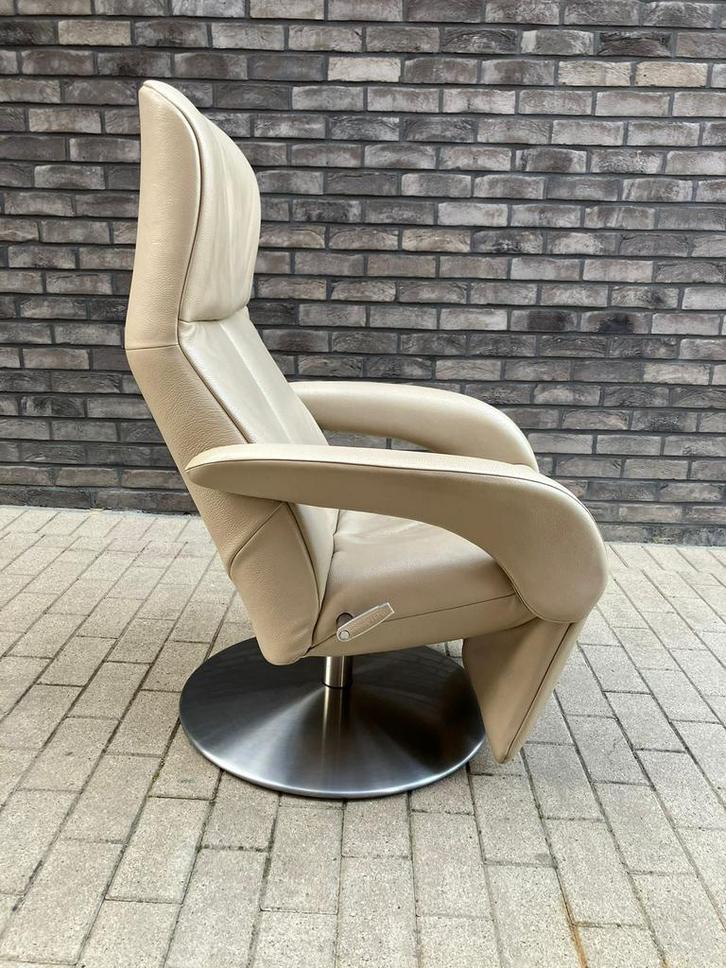 Jori Symphony relax Beige Celia leder Maat Medi, Huis en Inrichting, Fauteuils, Ophalen of Verzenden