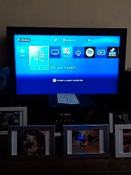 Playstation 4 avec 2 manettes et 3 jeux, Enlèvement, Comme neuf, Avec 2 manettes