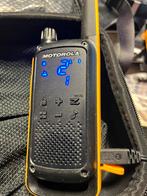 Motorola T82 walkietalkies, Telecommunicatie, Portofoons en Walkie-talkies, Ophalen of Verzenden, Zo goed als nieuw