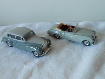 2 Dinky Toys : nr 150 Rolls-Royce Silver Wraith & 194 Bentle beschikbaar voor biedingen