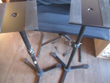 2 Innox luidsprekerstatieven, Enlèvement, Comme neuf, Pied, Haut-parleur