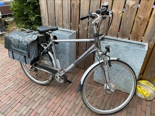 Elektrische fiets defect €100, Fietsen en Brommers, Fietsen | Heren | Herenfietsen, Ophalen