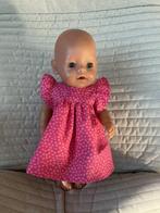416. Babyborn : Nieuw roos jurkjenmet vlindermouwtjes, Enlèvement ou Envoi, Neuf, Baby Pop