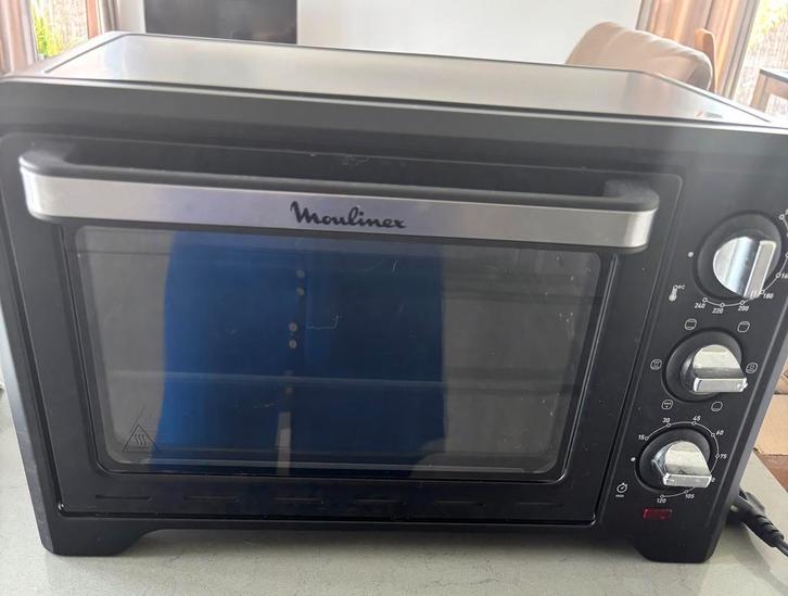 Oventje van Moulinex 1380 w, Elektronische apparatuur, Ovens, Zo goed als nieuw, Vrijstaand, Oven, Ophalen