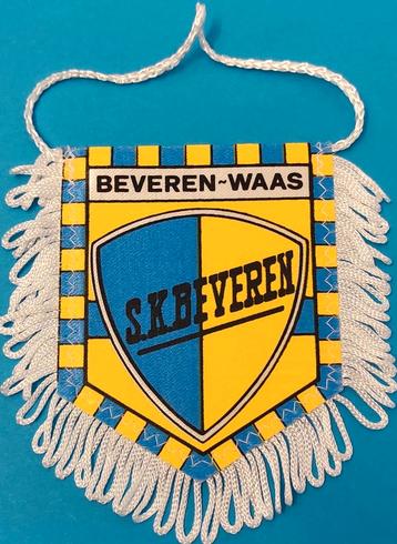 SK Beveren 1980s prachtig vintage vaantje voetbal zeldzaam 