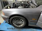 Spatbord Voorscharm BMW E39 ASPEN SILBER LINKS VOOR, Auto-onderdelen, Ophalen of Verzenden, Gebruikt, BMW, Spatbord