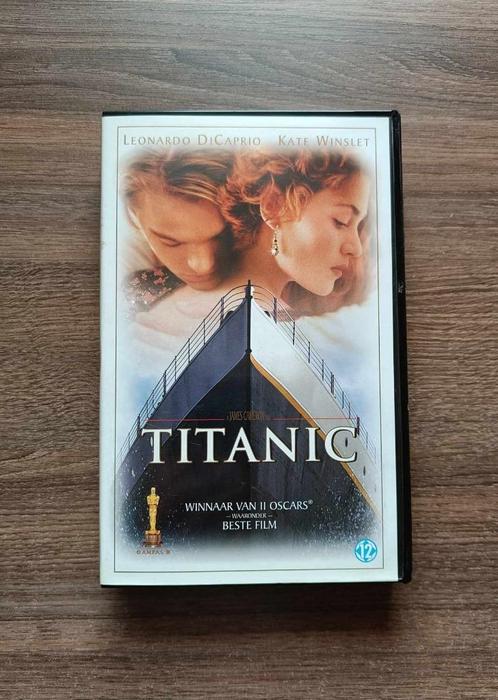 VHS - Titanic - Engels - 20th Century Studios - Vintage - €3, CD & DVD, VHS | Film, Utilisé, Action et Aventure, À partir de 12 ans
