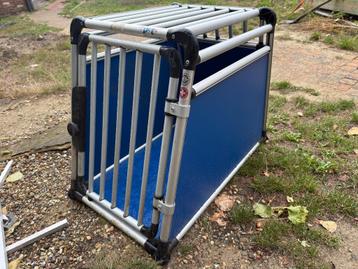 4Pets aluminium transportbox of autobench size L beschikbaar voor biedingen