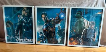 3 x Avengers ingekaderd beschikbaar voor biedingen