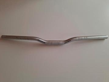 Marin riser bar 25mm beschikbaar voor biedingen