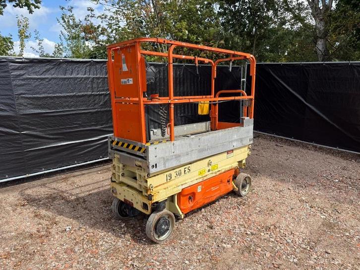 Schaarlift JLG 8m, Doe-het-zelf en Bouw, Lieren en Takels, Ophalen