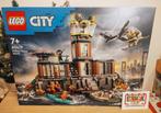Lego City 60419 L'île de la prison de la police, Enfants & Bébés, Jouets | Duplo & Lego, Ensemble complet, Lego, Enlèvement ou Envoi
