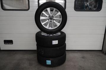 Mazda CX-5 225/65 R17 Hankook Winter ICept Evo 2 / DOT 3518 beschikbaar voor biedingen