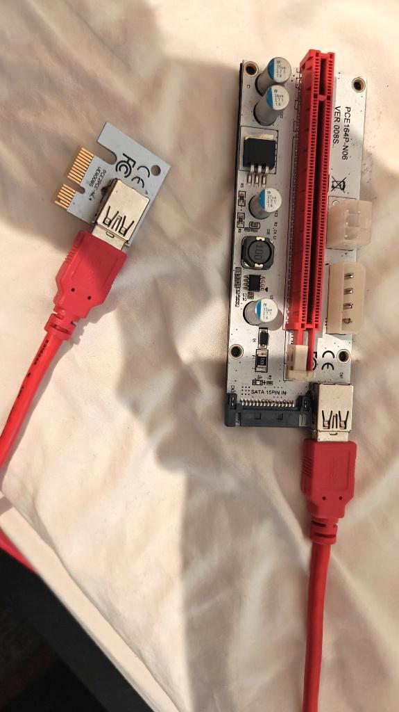 PCI-E X1 to x16 risers VER 008s GOEDE STAAT, Computers en Software, Videokaarten, Gebruikt, Overige chipsets, PCI-Express 3.0