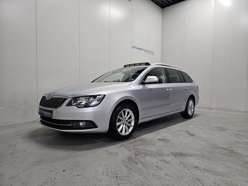 Skoda Superb 1.6 TDI - GPS - Pano - Airco - Goede Staat!, Auto's, Skoda, Bedrijf, Superb, Airbags, Airconditioning, Bluetooth
