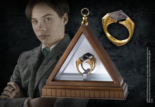 Harry Potter Replica 1/1 Lord Voldemort´s Horcrux Ring, Verzamelen, Harry Potter, Nieuw, Replica, Ophalen of Verzenden