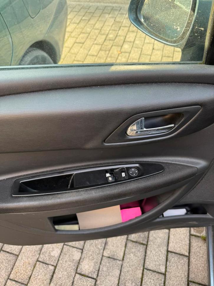 Citroën C4 1.6HDI, Autos, Citroën, C4, Diesel, Euro 4, Berline, 5 portes, Boîte manuelle, Argent ou Gris, Noir, Tissu, Traction avant