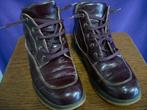Mooi paar lak schoenen bordeaux maat 40., Enlèvement ou Envoi, Autres couleurs, Porté, Chaussures basses