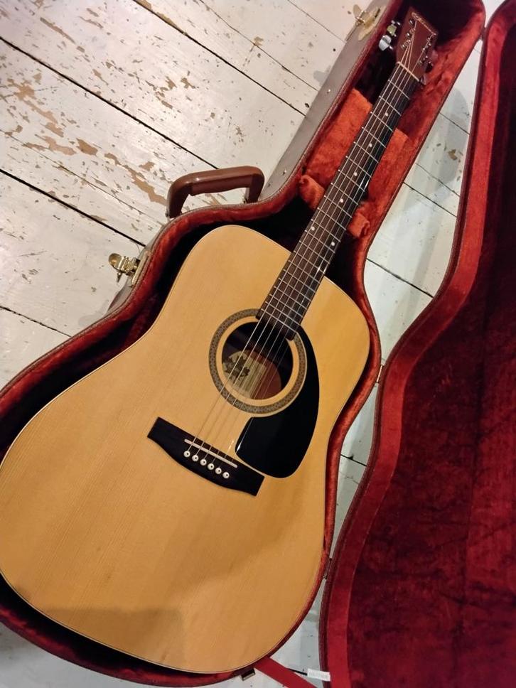 Norman B20 (6) 1997 "rare" with case, Musique & Instruments, Instruments à corde | Guitares | Acoustiques, Enlèvement