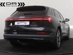 Audi E-Tron 55 QUATTRO - LEDER - LED  - NAVI - TREKHAAK - A, Auto's, Audi, Te koop, 408 pk, Overige modellen, 5 deurs