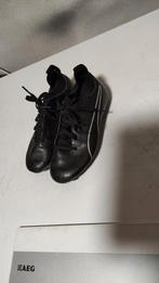 Puma voetbalschoenen spikes maat 32, Gebruikt, Puma, Ophalen of Verzenden, Jongen of Meisje