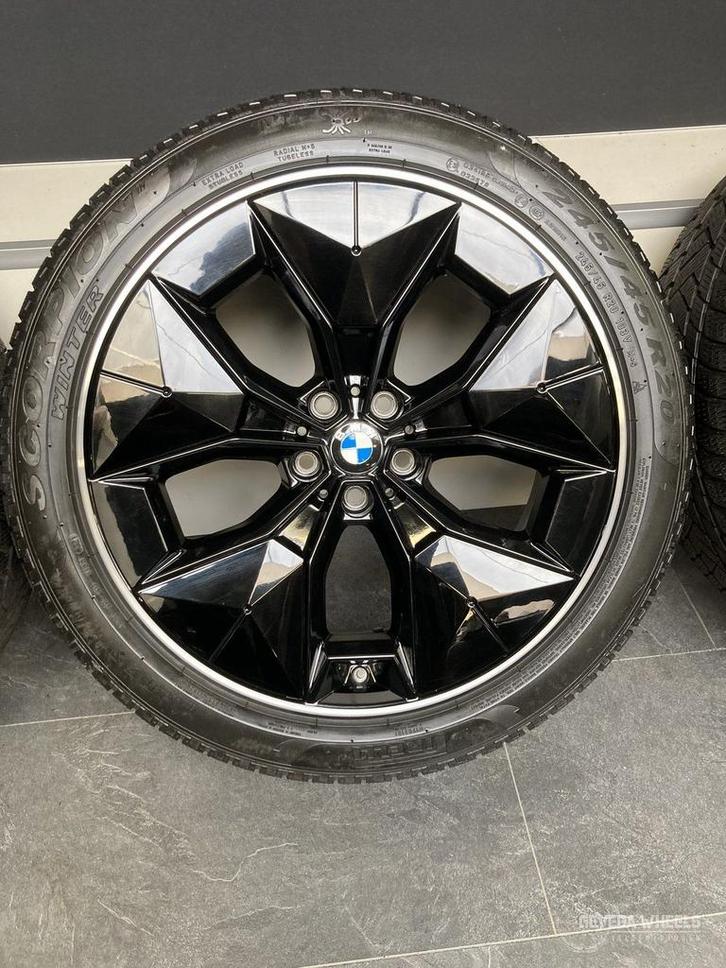 20” originele BMW iX3 G08 velgen + winterbanden 843 5x112, Auto-onderdelen, Banden en Velgen, Banden en Velgen, Winterbanden, 20 inch