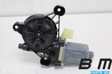 Raammotor rechtsvoor VW Golf 7 5Q0959801B beschikbaar voor biedingen