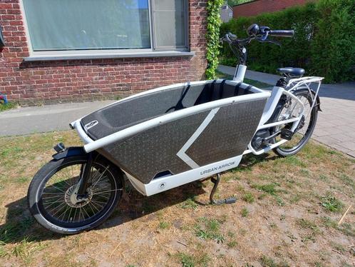 Urban Arrow, Fietsen en Brommers, Fietsen | Bakfietsen, Gebruikt, Overige merken, 2 kinderen, Elektrisch, Ophalen