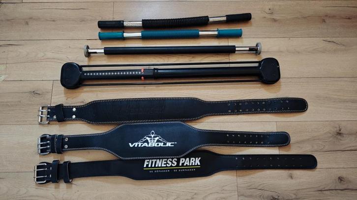 Fitness accessoires, Sport en Fitness, Fitnessmaterialen, Zo goed als nieuw, Overige typen, Armen, Benen, Borst, Buik, Rug, Ophalen