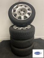 Saab 93 2003-2012 Goodyear/Vredestein 205/55/R16 Winterbande, Gebruikt, 16 inch, Banden en Velgen, Personenwagen