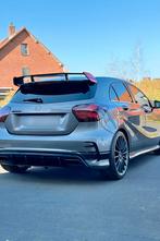 MERCEDES A45 AMG - 2016- 2.0 TURBO - 4 MATIC - 381 PK, Auto's, Automaat, Alcantara, Particulier, Sportstoelen