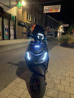 Zip h2o 70cc, Fietsen en Brommers, Scooters | Piaggio, Tweetakt, Ophalen of Verzenden, 70 cc, Zip