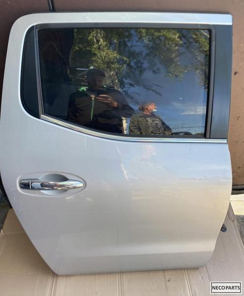 RENAULT ALASKAN NAVARA PORTIER DEUR ALLES LEVERBAAR !!!, Auto-onderdelen, Carrosserie, Achterklep, Renault, Achter, Gebruikt, Ophalen of Verzenden